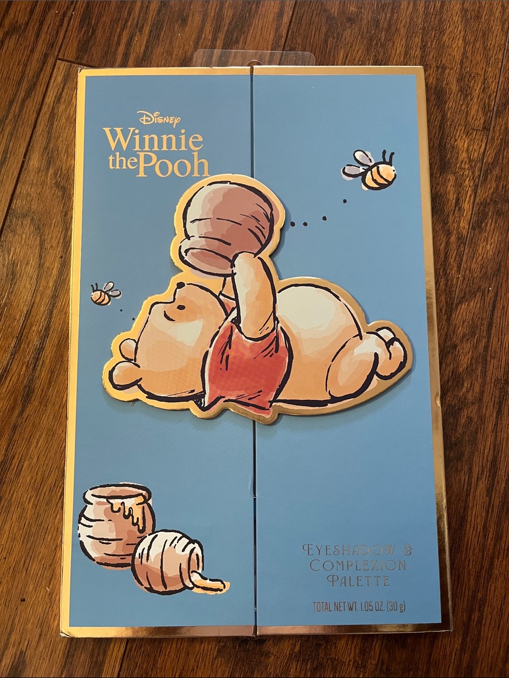New! Disney Winnie the Pooh Blue and Gold Eyeshadow & Complexion Palette
